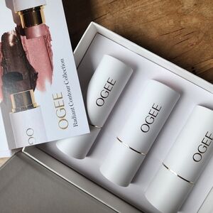 NIB OGEE Radiant Contour Collection - White & Gold Stick Set